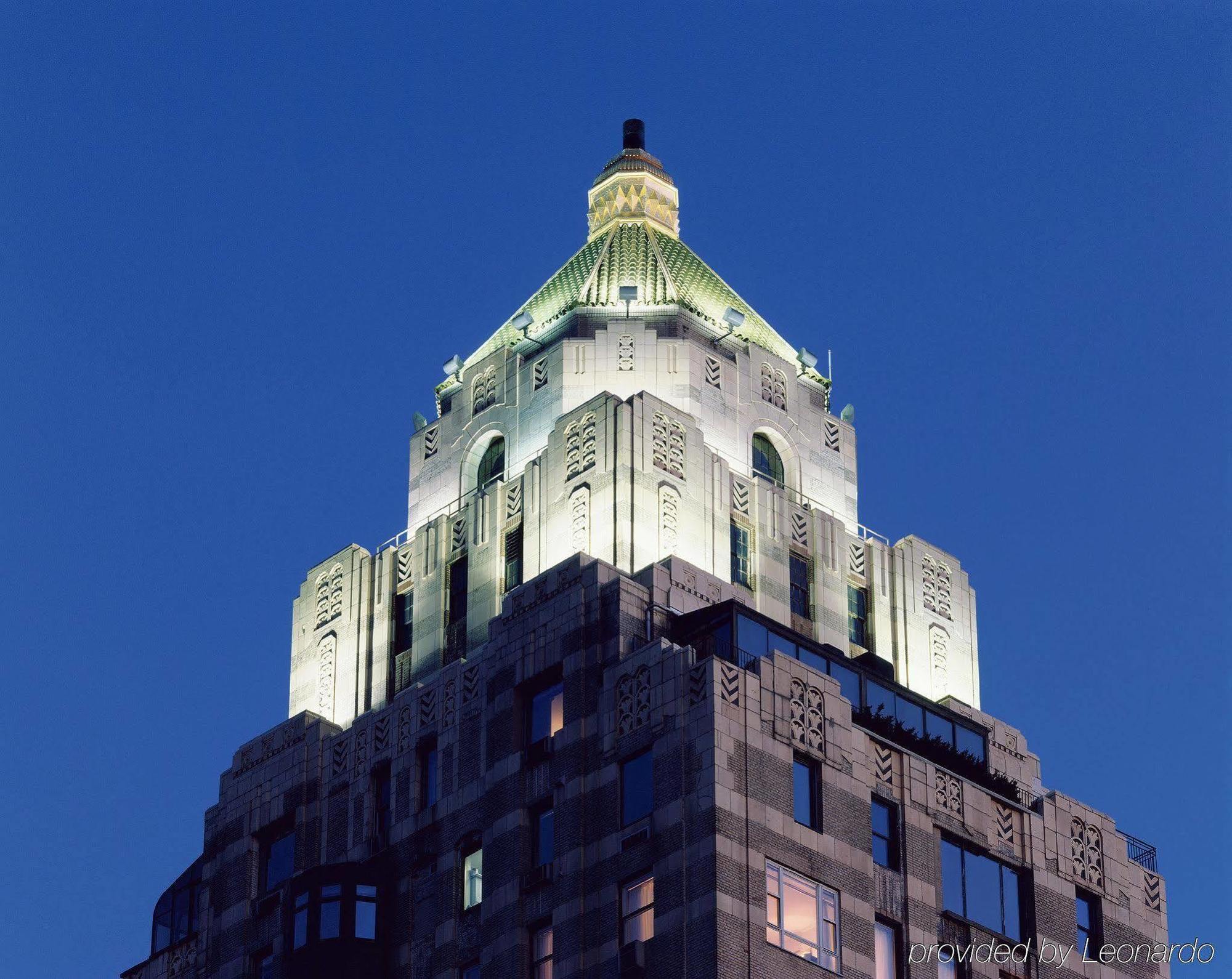 The Carlyle, A Rosewood Hotel New York City Exterior photo